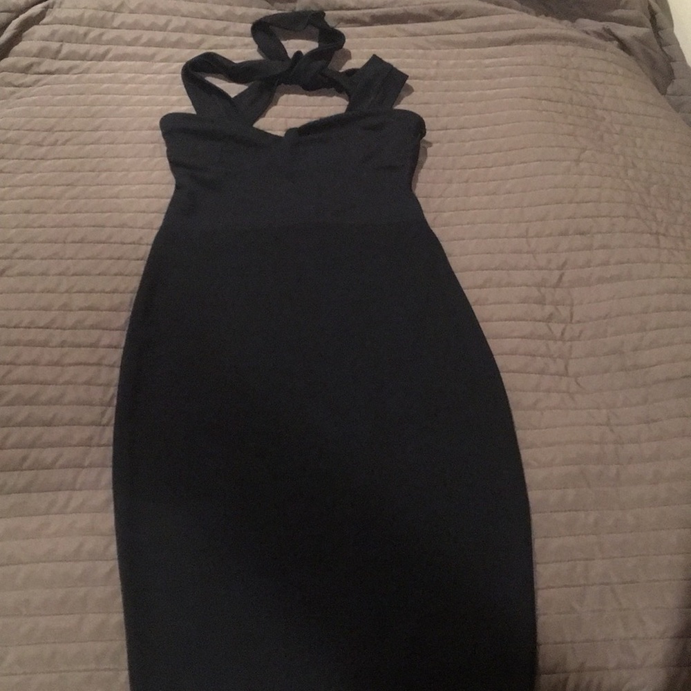 🖤LITTLE BLACK DRESS - Picture 2 of 2
